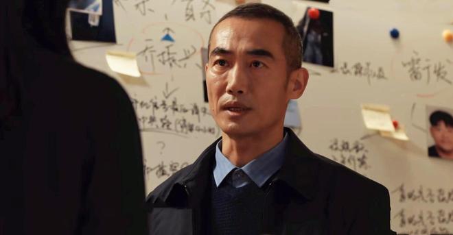 《以法之名》雷广发惨死三巨头现身才知洪亮的结局已写好了(图11) 《以法之名》雷广发惨死三巨头现身才知洪亮的结局已写好了(图11)